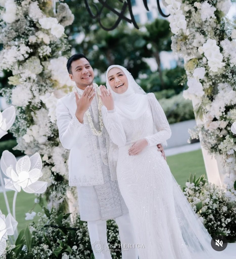 Melody Prima menikah lagi (Foto: Instagmra/melodyprima)