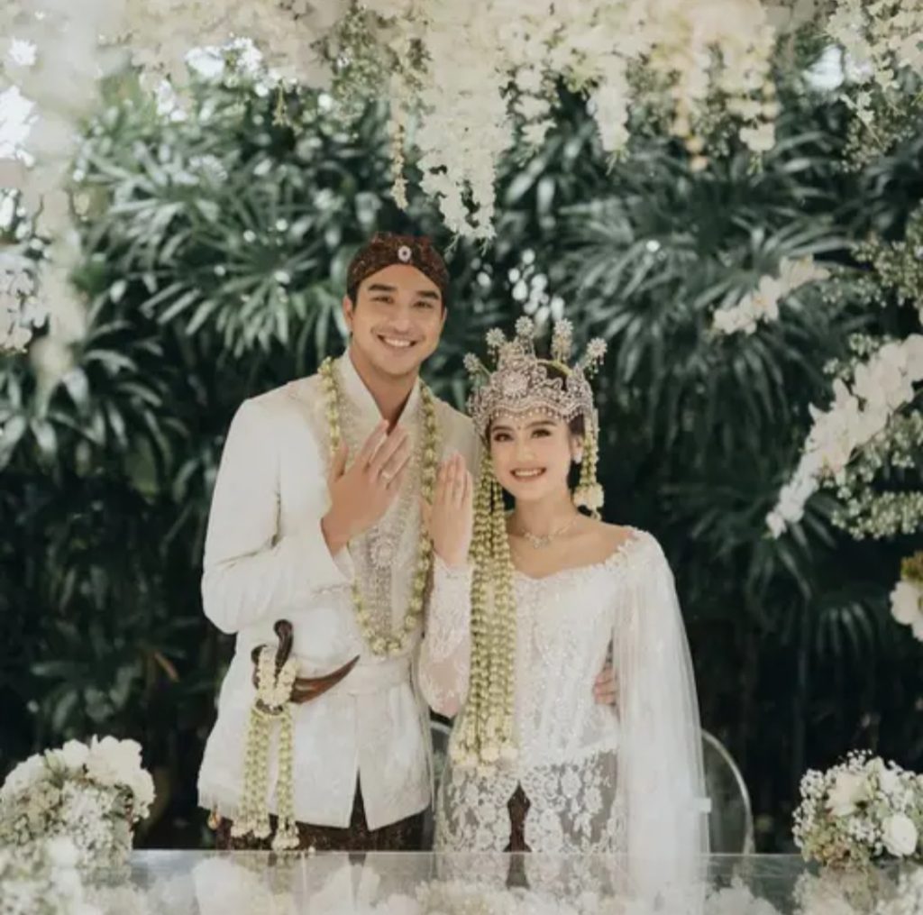 Artis menikah 2024 ada Salshabilla Adriani (Foto: Instagram/salshabillaadr)