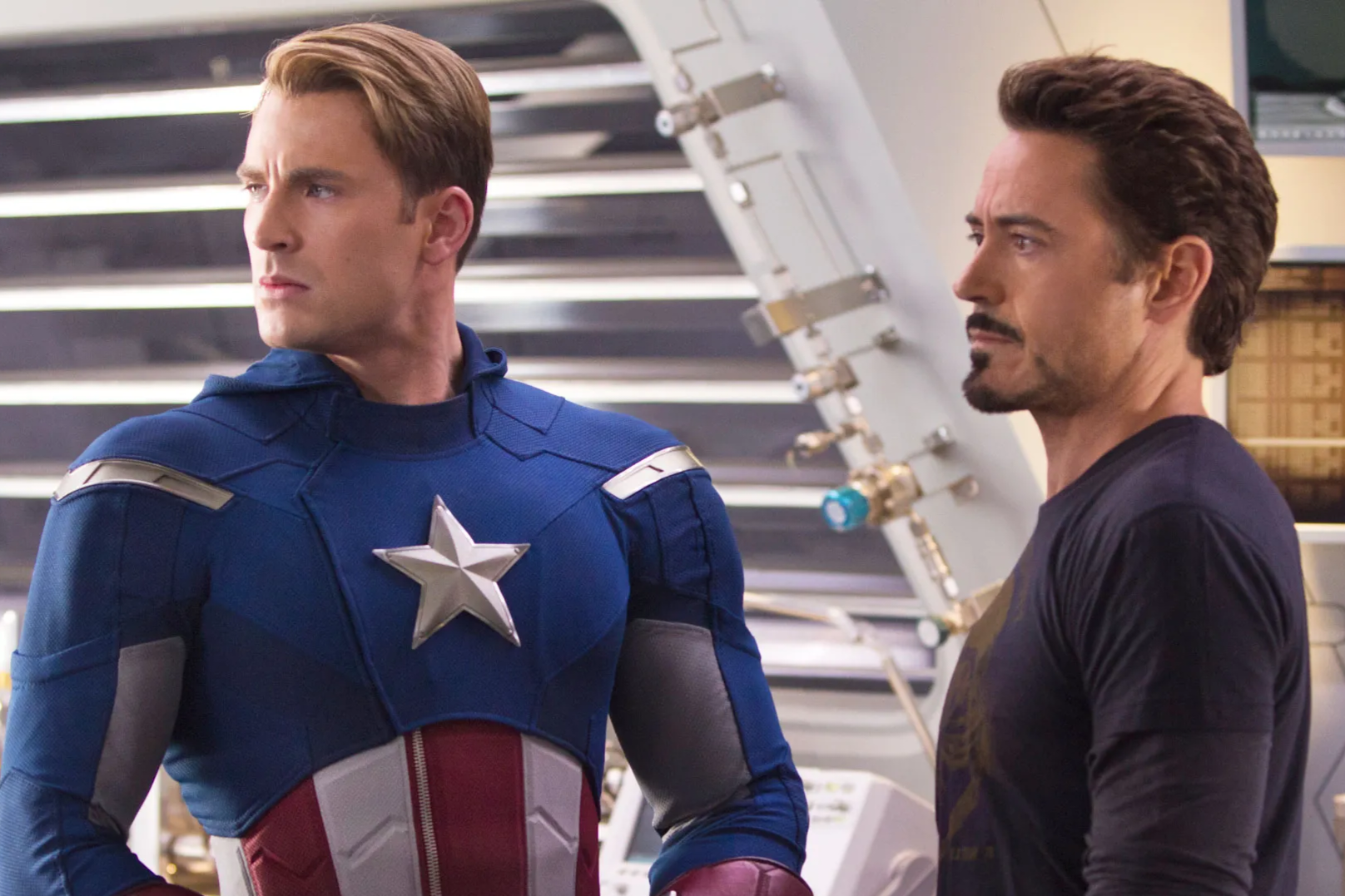 Captain America dan Tony Stark (Foto: Marvel Studios)