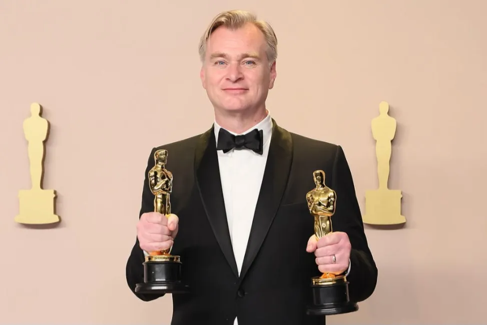 Diakuisisi Amazon, ‘James Bond’ akan Digarap Christopher Nolan?