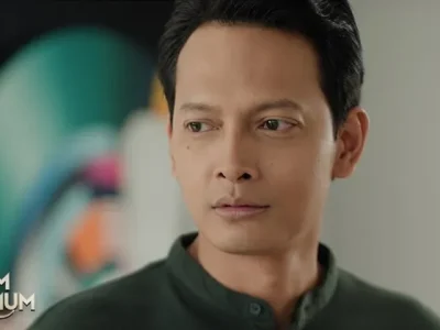 Fedi Nuril dalam film ‘1 Imam 2 Makmum’ (Foto: Instagram/base.id)