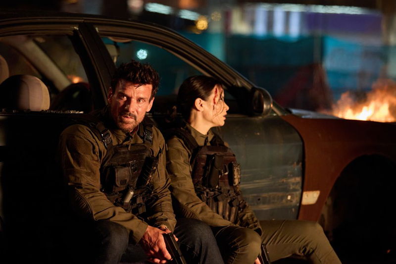 Cuplikan adegan 'Werewolves' (Foto: Briarcliff Entertainment)