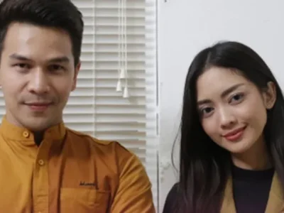 Jonathan Frizzy dan Ririn Dwi Ariyanti (Foto: Instagram/tabloidbintang)