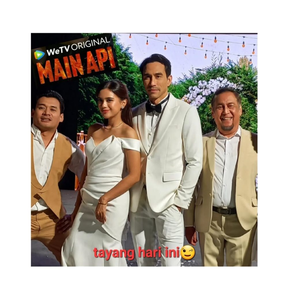 Unggahan terakhir tentang 'Main Api' (Foto: Instagram/joshua_pandelaki)