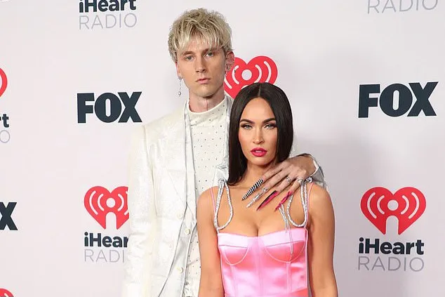 Marah Diselengkuhi, Megan Fox Tak Izinkan MGK Temani Lahiran