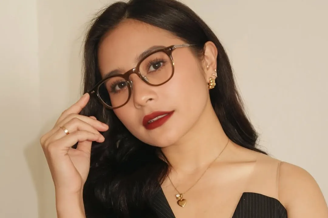 Prilly Latuconsina Klarifikasi Pernyataan Viral yang Tuai Hujatan