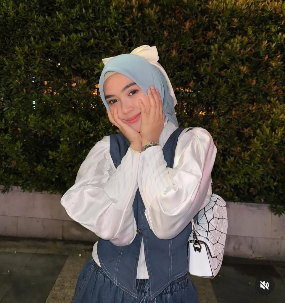 Ria Ricis debut jadi produser (Foto: Instagram/riaricis1795)