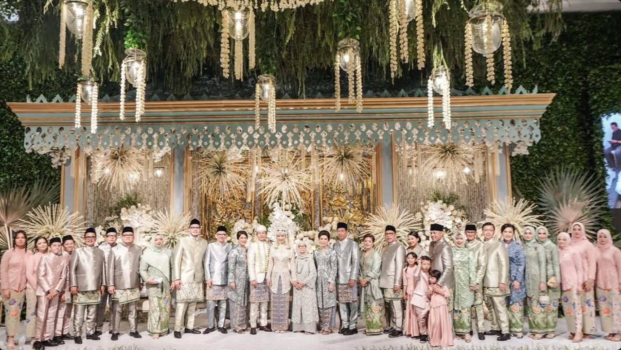 Potret keluarga pengantin (Foto: Instagram/amyrah08)