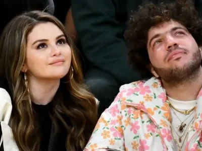 Selena Gomez dan Benny Blanco resmi bertunangan (Foto: Instagram/cosmopolitan)