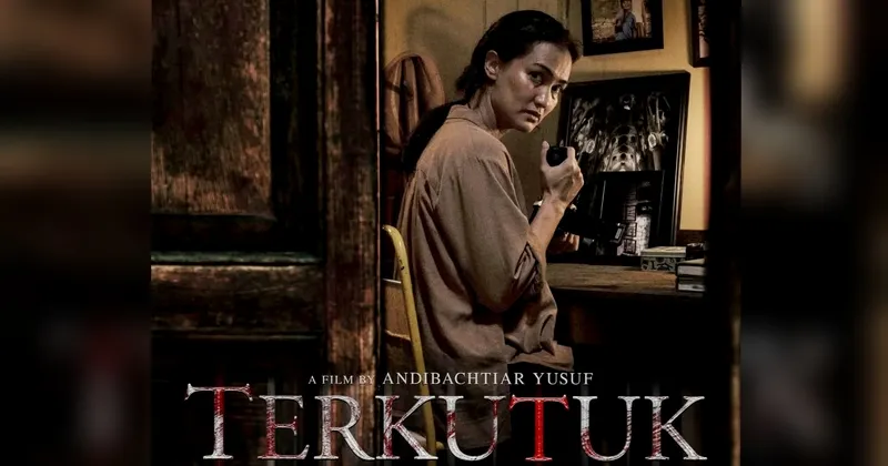 Atiqah Hasiholan Comeback di Film Horor ‘Terkutuk’