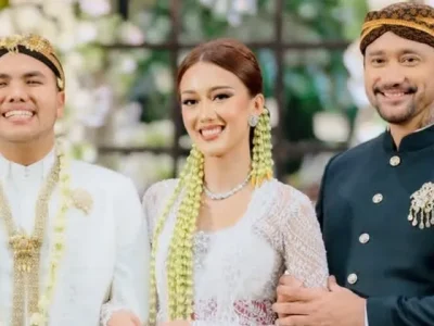 Dari kanan, Ivan, Nabila, dan Tora Sudiro (Foto: Instagram/t_orasudi_o)