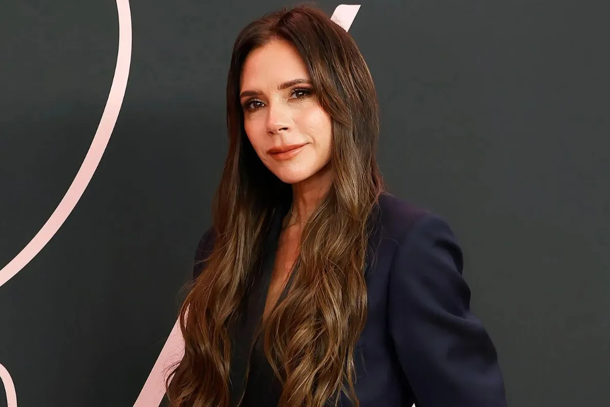 Tips Makeup Bikin Hidung Mancung ala Victoria Beckham