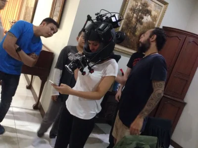 Hannah Al Rashid saay syuting film 'Psykopat'. (Foto: Dok. Pri)