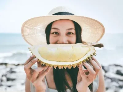 Cek Fakta dan Mitos Kesehatan Tentang Durian. (Foto: Dok. Net)