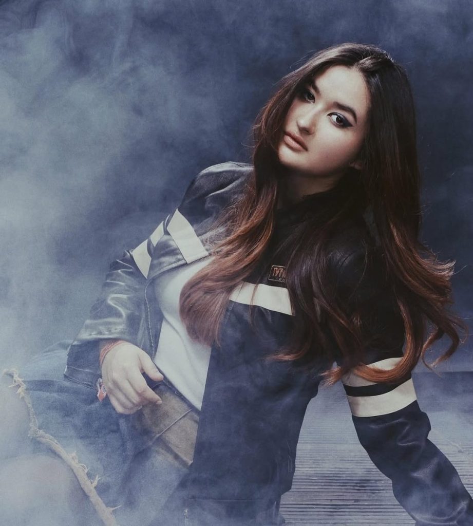 Anak Titi DJ, Stephanie Poetri bisa melihat asap kebakaran LA dari apartemennya (Foto: Instagram/hitcfestival)