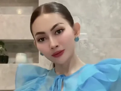 Delia Yasmine mengalami kecelakaan hingga patah tulang pinggul dan kaki. Foto: Dok. TikTok @deliayasmine_nadim