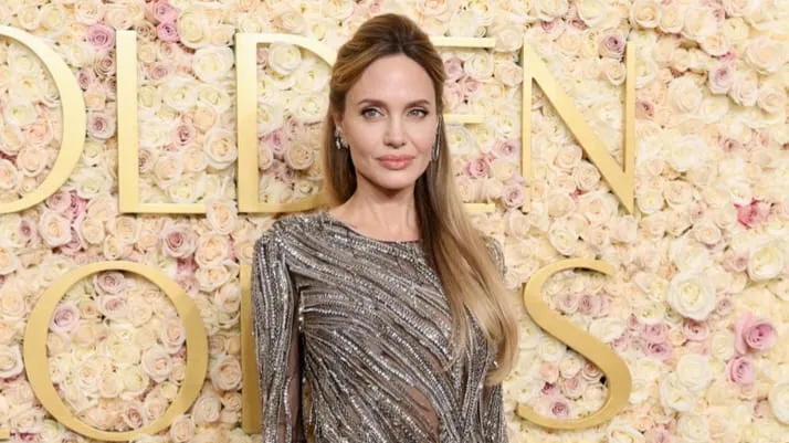 Angelina Jolie Lakukan Ini Untuk Bantu Korban Kebakaran LA