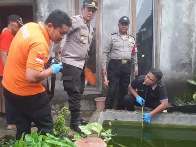 Kolam tempat dua balita asal Nganjuk tewas tenggelam. Foto: Dok. Polres Nganjuk