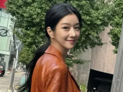 Seo Yea Ji kembali aktif di dunia hiburan setelah tersandung kontroversi. Foto: Dok. Instagram @yeyeji_seo