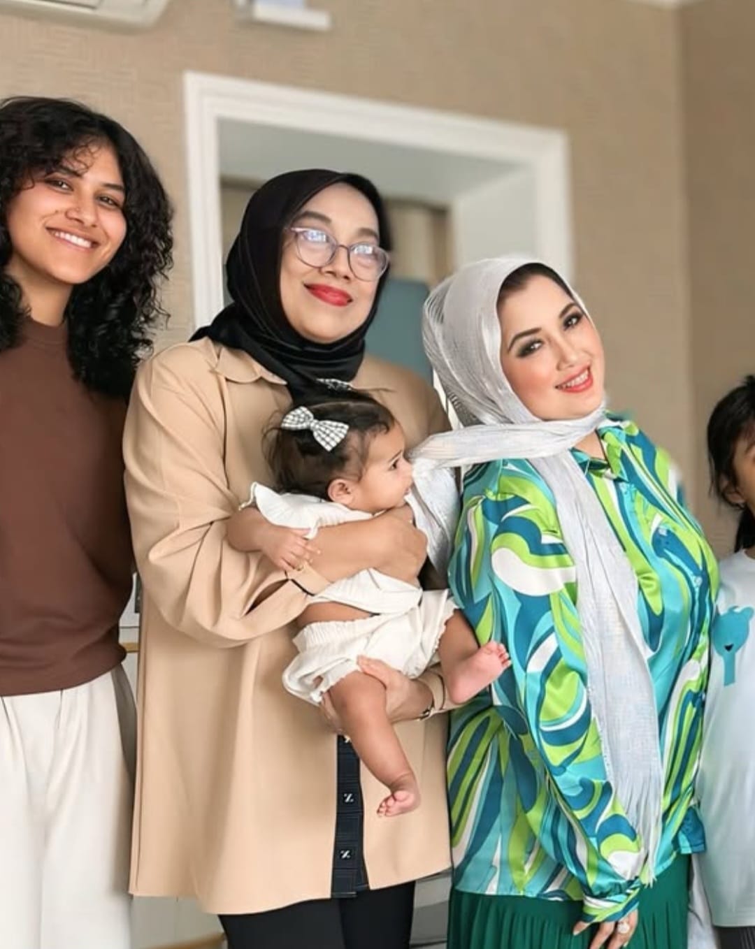 Humaira, anak yang diduga diadopsi oleh Zaskia. Foto: Dok. Instagram @zaskiasungkar15