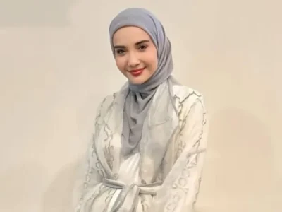 Zaskia Sungkar diduga mengadopsi anak perempuan. Foto: Dok. Instagram @zaskiasungkar15
