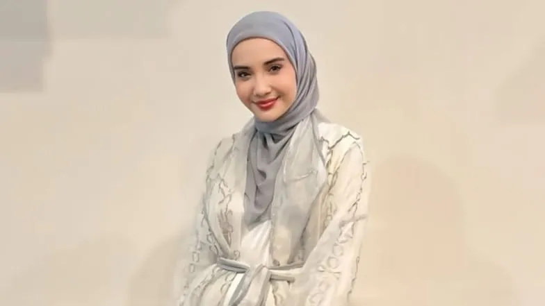 Zaskia Sungkar Ungkap Paras Cantik Anak Adopsinya