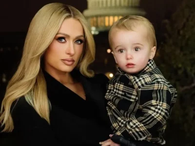 Paris Hilton dan putra sulungnya, Phoenix. Foto: Dok. Instagram @parishilton