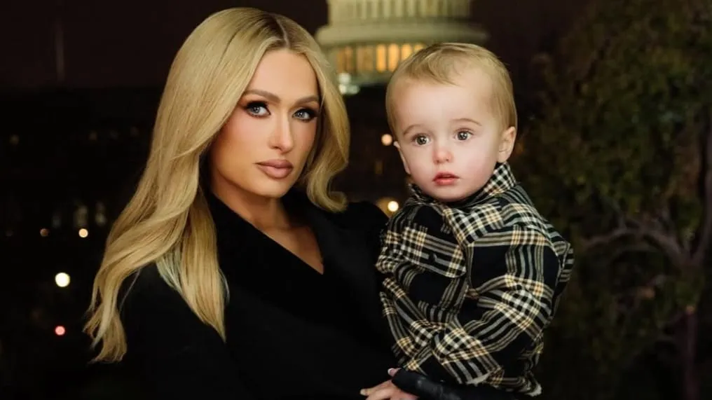 Rumah Terbakar, Anak Paris Hilton Ingin Jadi Pemadam Kebakaran