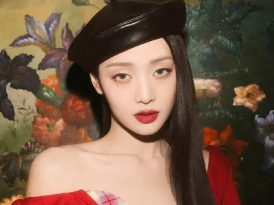 Minnie GIDLE debut solo dengan merilis album 'HER'. Foto: Dok. Instagram @official_g_i_dle