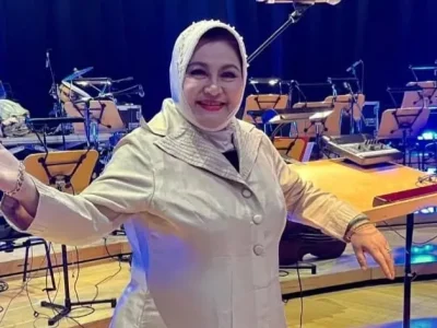 Penyanyi senior Emilia Contessa meninggal dunia pada usia 67 tahun. Foto: Dok. Instagram @emiliacontessa57