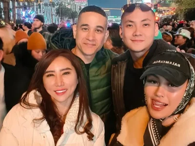 Agnez Mo dan Adam Rosyadi tahun baru bareng Okan kornelius dan kekasihnya (Foto: Instagram/angelinevalesques)