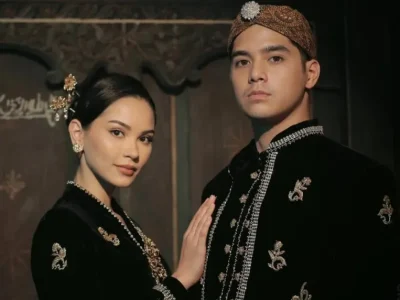 Reaksi tak terduga Alyssa Daguise saat Al Ghazali meminta kembali cincin tunangan (Foto: Instagram/alghazali7)