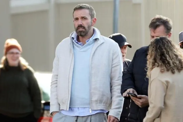 Ikuti Jejak Jennifer Garner, Ben Affleck Jadi Relawan Kebakaran LA