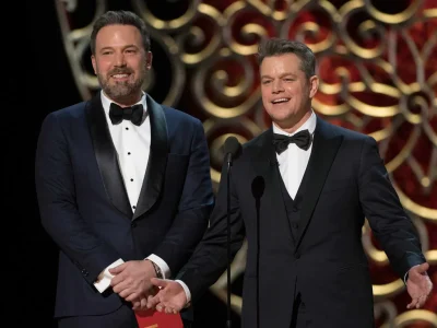 First look Ben Affleck dan Matt Damon di film 'RIP' Netflix (Foto: Getty Images)