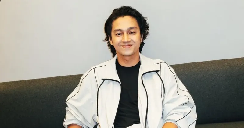 Deva Mahenra Takut Dihujat saat Main di Film Terbaru ‘La Tahzan’