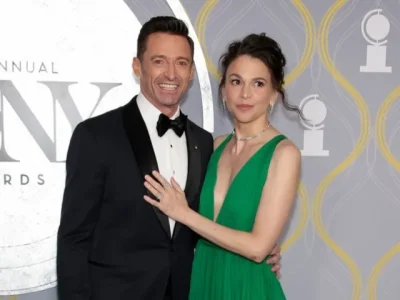Hugh Jackman dan Sutton Foster pergi kencan makan malam (Foto: Getty Images)