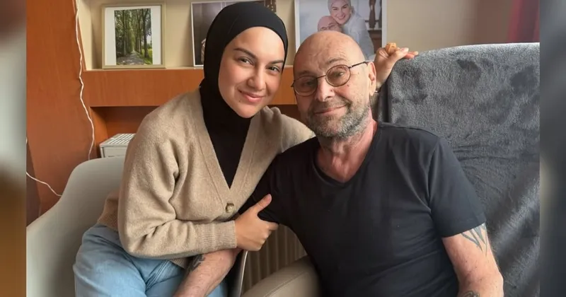 Irish Bella Berduka, Ayah Meninggal Dunia di Usia 66