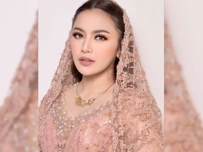 Inspirasi makeup flawless Mahalini untuk ibu hamil (Foto: Instagram/dhirmanputra)