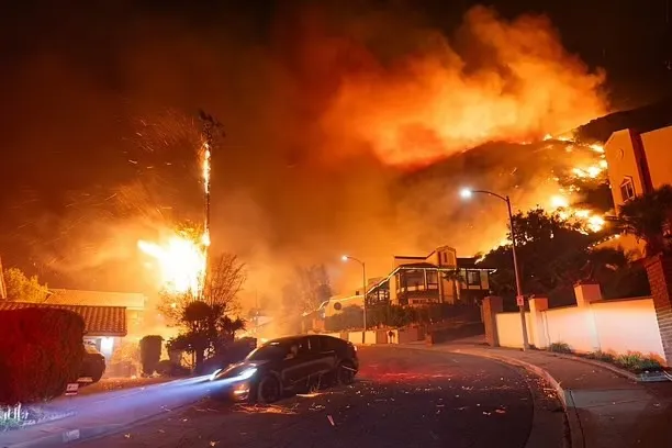 Terparah di AS, Kerugian Kebakaran Los Angeles Capai Rp2.430 T