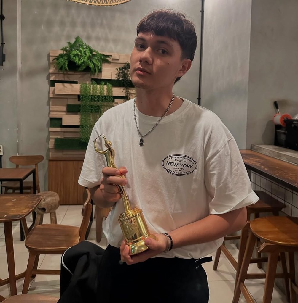 Nyoman Paul digadang-gadang netizen untuk memerankan karakter Rangga (Foto: Instagram/manpaularo)