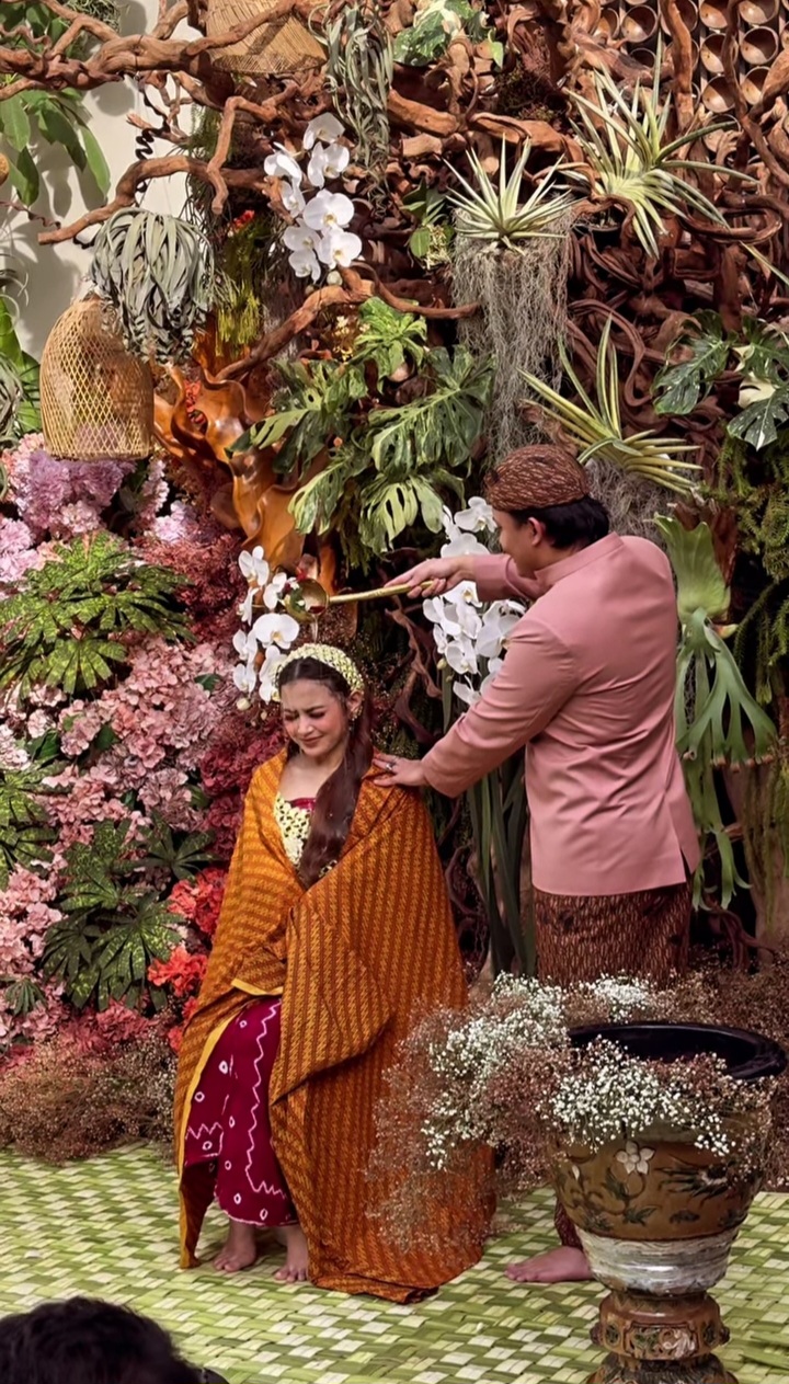Siraman (Foto: Instagram/dionraharja)