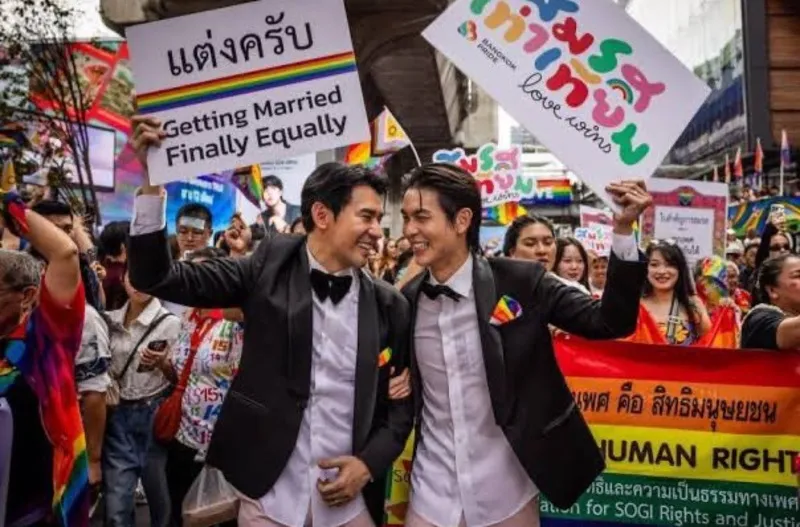 Dilegalkan, Ratusan Pasangan Sesama Jenis Nikah Massal di Thailand