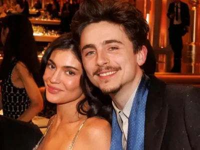 Kylie Jenner dan Timothee Chalamet kencan di Paris (Foto: Getty Images)