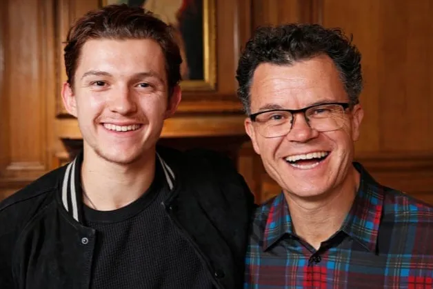Ayah Tom Holland Ungkap Persiapan Anaknya Lamar Zendaya