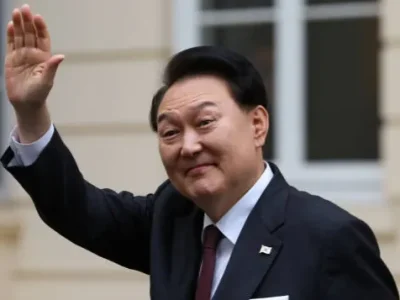 Presiden Korea Selatan Yoon Suk Yeol Ditangkap Penyidik (Foto: Getty Images)