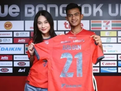 Azizah Salsha dan Pratama Arhan (Foto: Instagram/pratamaarhan8)