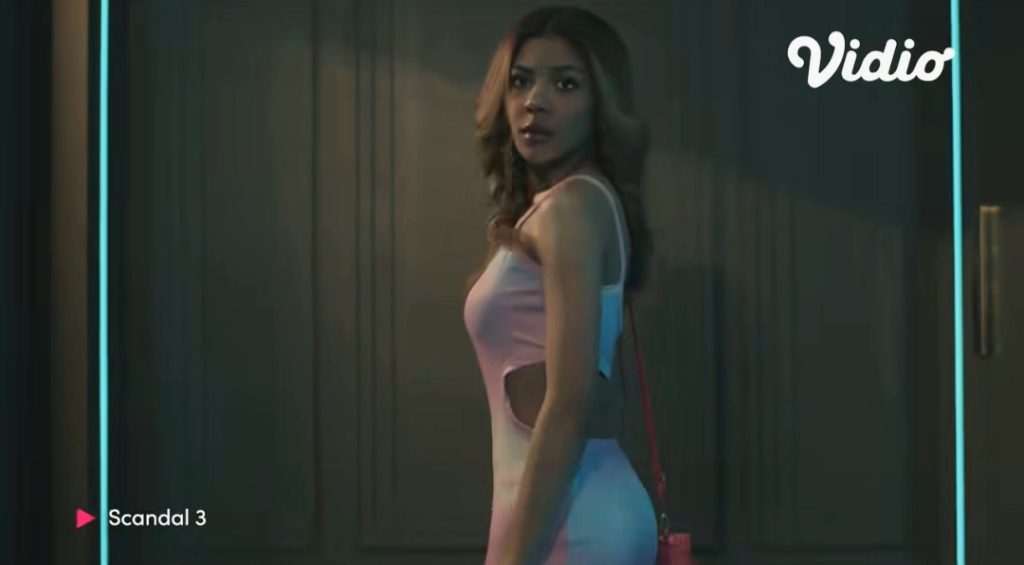 Zsa Zsa Utari tampil seksi di ‘Scandal 3’ (Foto: Dok. Vidio)
