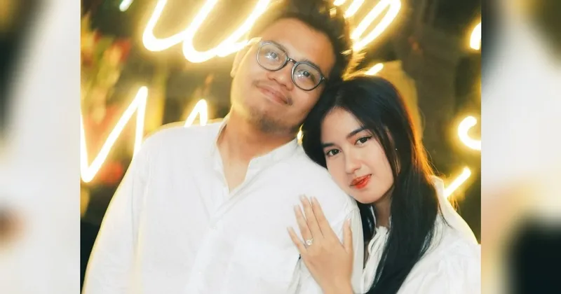 Ochi Rosdiana eks JKT48 Lepas Masa Lajang dengan Pilot