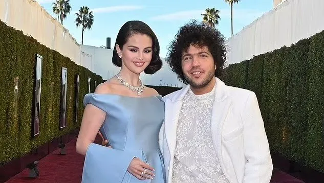 Sudah Tunangan, Benny Blanco Takut Kehilangan Selena Gomez