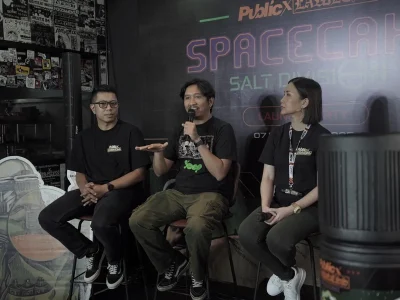 Inspirasi Gitaris Godplant dalam Melahirkan Karya Artwork. (Foto: Agnes/Nyata)